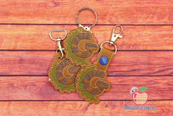 A Designer's Review: LETTERS G in the Hoop Keyfob